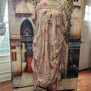 Magnolia Pearl Jovenelle Gather Dress 861
Orchid Bloom, OS